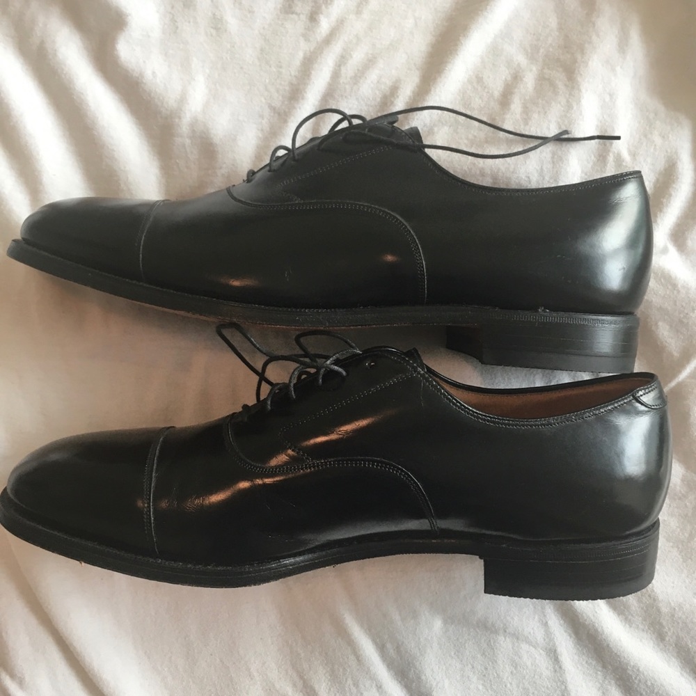 Johnston & Murphy Melton dress shoes (sz 12)
